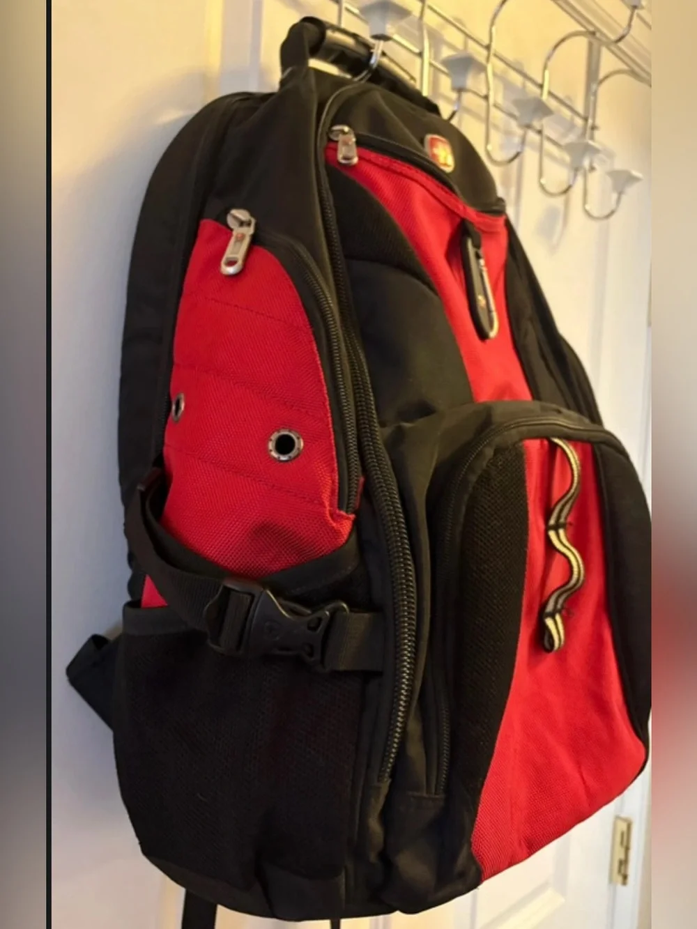 SwissGear 1900 ScanSmart 17” Laptop Travel Backpack Red/Black